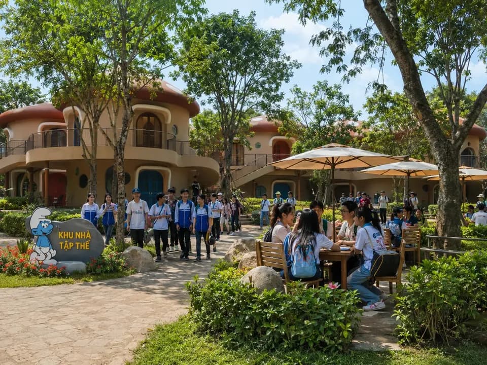 Khu nhà tập thể